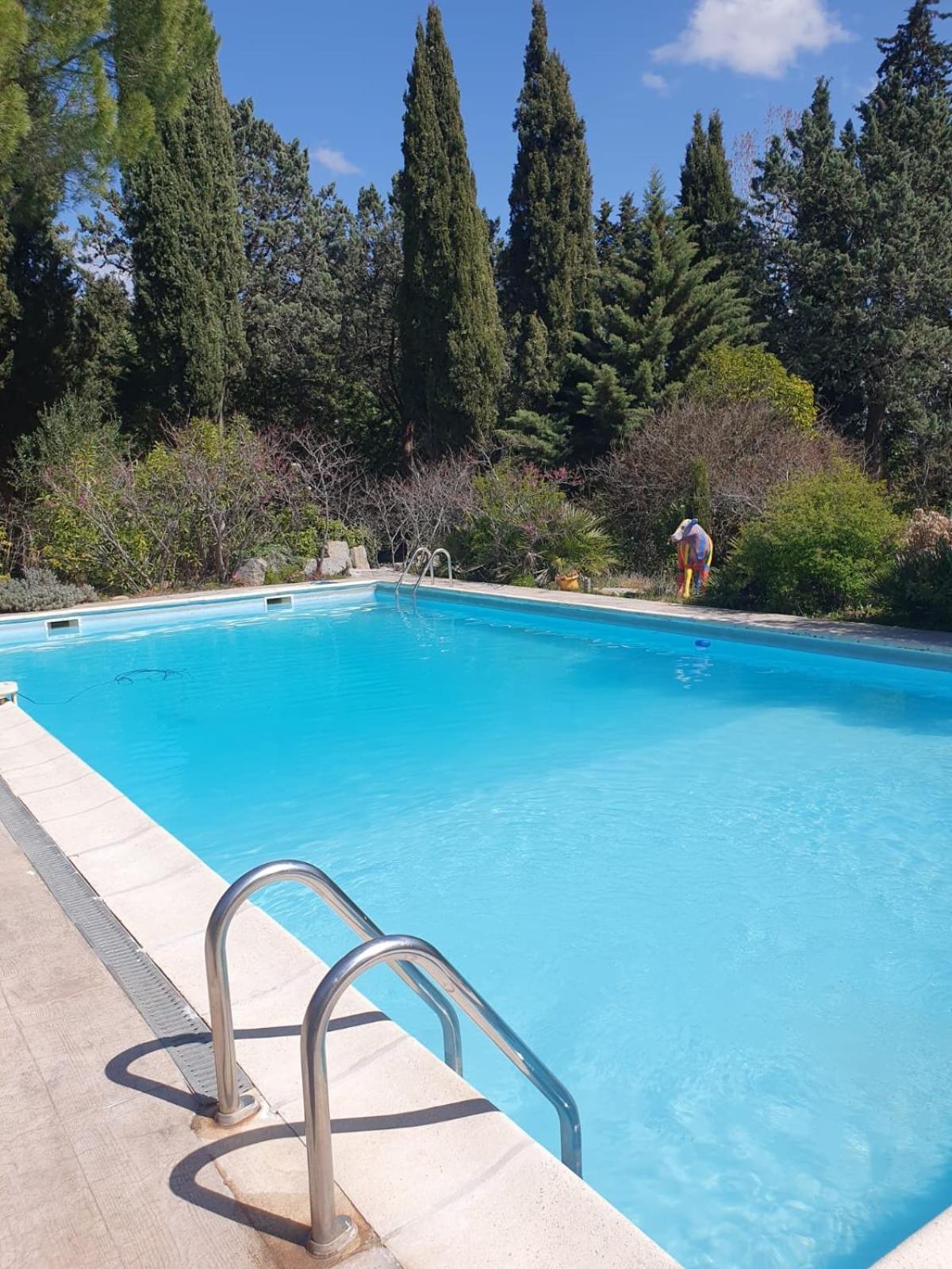Au Mas Saint Pierre Hotell Pignans Eksteriør bilde